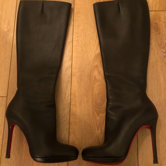 37.5 EUR Authentic Christian Louboutin boots - Picture 4 of 8